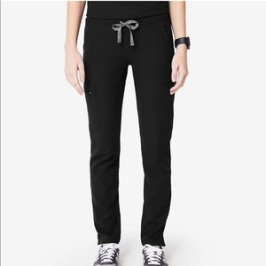 FIGS black Yola skinny scrub pants